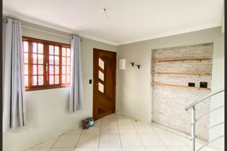 Sala de casa para alugar com 2 quartos, 80m² em Vila Buenos Aires, São Paulo