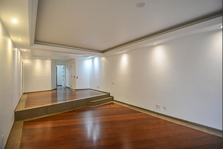 Apartamento à venda com 152m², 3 quartos e 2 vagasSala