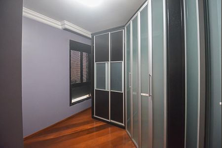 Apartamento à venda com 152m², 3 quartos e 2 vagasQuarto 2