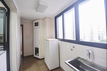 Apartamento à venda com 152m², 3 quartos e 2 vagasÁrea de Serviço