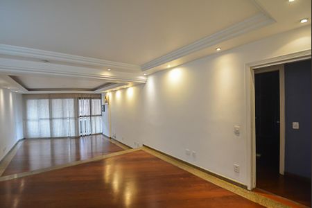 Apartamento à venda com 152m², 3 quartos e 2 vagasSala
