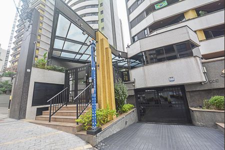 Apartamento à venda com 152m², 3 quartos e 2 vagasFachada e portaria