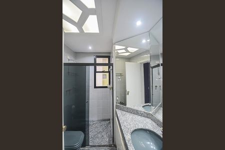 Apartamento à venda com 152m², 3 quartos e 2 vagasBanheiro