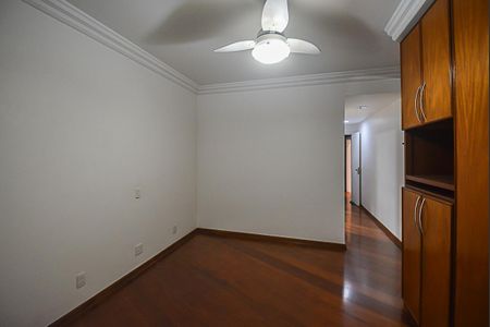 Apartamento à venda com 152m², 3 quartos e 2 vagasQuarto Suíte