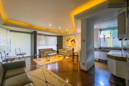 Apartamento à venda com 152m², 3 quartos e 2 vagasÁrea comum - Salão de festas