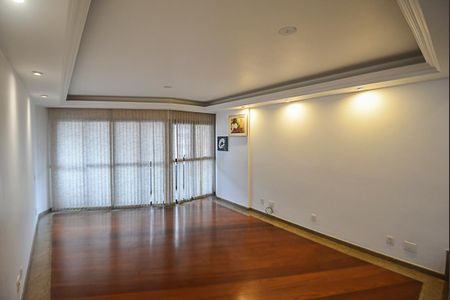 Apartamento à venda com 152m², 3 quartos e 2 vagasSala