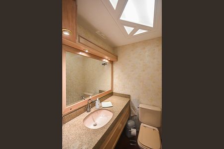 Apartamento à venda com 152m², 3 quartos e 2 vagasLavabo