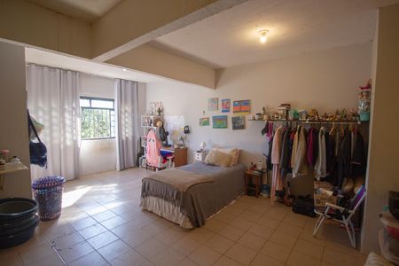 Casa à venda com 2 quartos, 150m² em Csg 18, Brasília