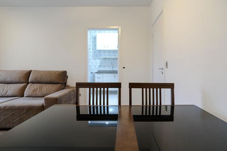 Apartamento para alugar com 56m², 2 quartos e 1 vaga Apartamento para alugar com 56m², 2 quartos e 1 vagaSala