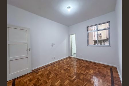 Apartamento à venda com 41m², 1 quarto e sem vaga