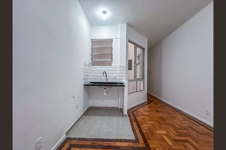 Apartamento à venda com 41m², 1 quarto e sem vaga
