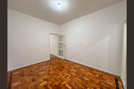Apartamento à venda com 41m², 1 quarto e sem vaga