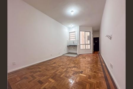 Apartamento à venda com 41m², 1 quarto e sem vaga