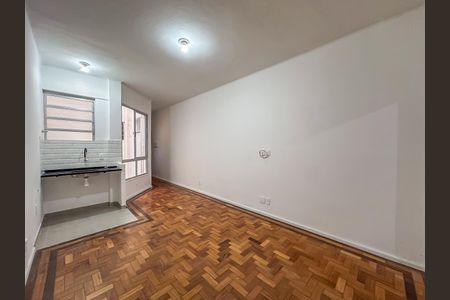 Apartamento à venda com 41m², 1 quarto e sem vaga