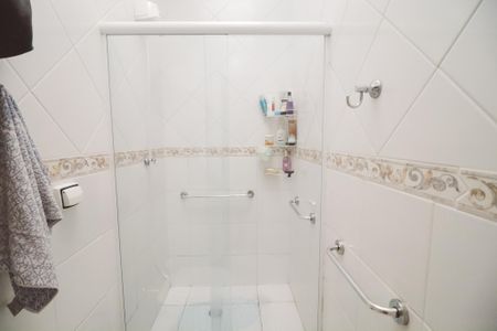 Casa para alugar com 109m², 3 quartos e 2 vagas Casa para alugar com 109m², 3 quartos e 2 vagasBanheiro da Suíte 2