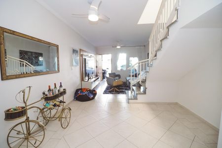 Casa para alugar com 109m², 3 quartos e 2 vagas Casa para alugar com 109m², 3 quartos e 2 vagasSala