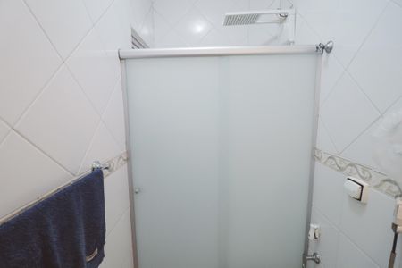Casa para alugar com 109m², 3 quartos e 2 vagas Casa para alugar com 109m², 3 quartos e 2 vagasBanheiro da Suíte 1