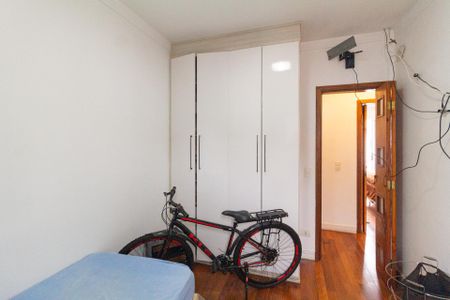 Quarto 2 de casa de condomínio para alugar com 3 quartos, 120m² em Chácara Quiriri, Carapicuíba