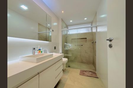 Apartamento à venda com 3 quartos, 95m² em Copacabana, Rio de Janeiro