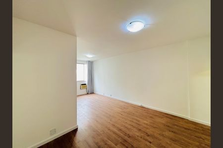 Apartamento à venda com 95m², 3 quartos e 1 vaga