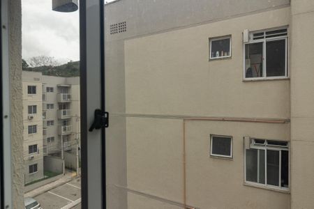 Apartamento à venda com 55m², 2 quartos e 1 vaga Apartamento à venda com 55m², 2 quartos e 1 vagaVista da Cozinha e Área de Serviço
