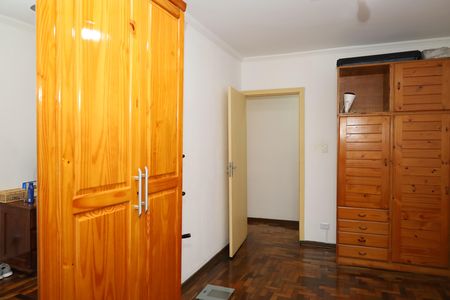 Quarto 1 de casa à venda com 6 quartos, 312m² em Vila Rosaria, São Paulo