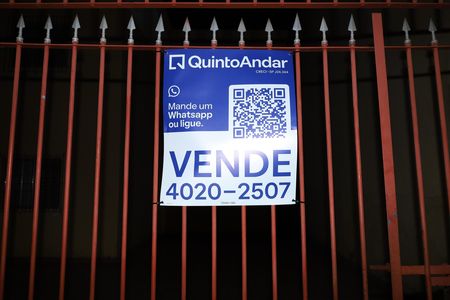 Casa à venda com 312m², 6 quartos e 6 vagasPlaca GRANDE instalada no portão do imóvel, dia 23.07.2026 - Código da placa: TZWM-1060