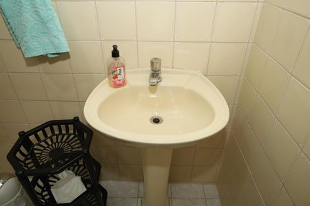 Casa à venda com 312m², 6 quartos e 6 vagasBanheiro 1 - Suíte