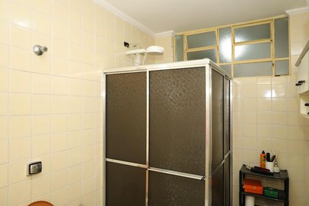 Casa à venda com 312m², 6 quartos e 6 vagasBanheiro 2