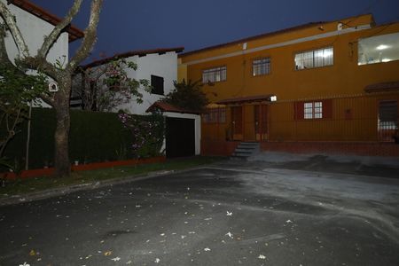 Casa à venda com 312m², 6 quartos e 6 vagasFachada de traz do imóvel 