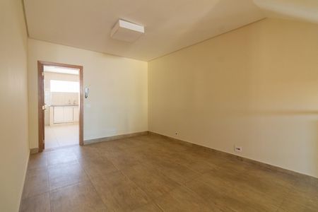 Casa para alugar com 277m², 3 quartos e 3 vagas Casa para alugar com 277m², 3 quartos e 3 vagasSala de Jantar