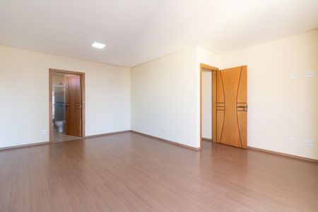 Casa para alugar com 277m², 3 quartos e 3 vagas Casa para alugar com 277m², 3 quartos e 3 vagasQuarto 3 - Suíte