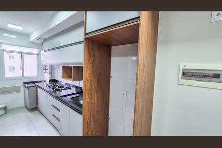 Apartamento à venda com 49m², 2 quartos e 1 vaga Apartamento à venda com 49m², 2 quartos e 1 vagaCozinha e Área de Serviço