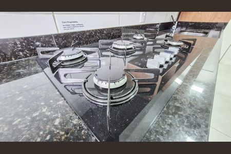 Apartamento à venda com 49m², 2 quartos e 1 vaga Apartamento à venda com 49m², 2 quartos e 1 vagaCozinha e Área de Serviço