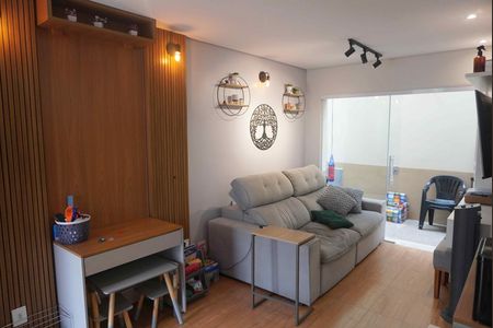 Sala de Estar de casa de condomínio à venda com 2 quartos, 100m² em Parque Fernao Dias, Barueri