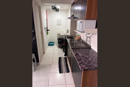 Cozinha de apartamento à venda com 2 quartos, 33m² em Jardim Bandeirantes, São Paulo