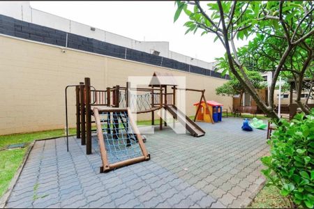 Apartamento à venda com 70m², 3 quartos e 1 vaga Apartamento à venda com 70m², 3 quartos e 1 vagaÁrea comum - Playground