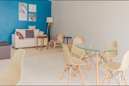 Apartamento à venda com 36m², 2 quartos e sem vaga Apartamento à venda com 36m², 2 quartos e sem vagaÁrea comum - Salão de festas
