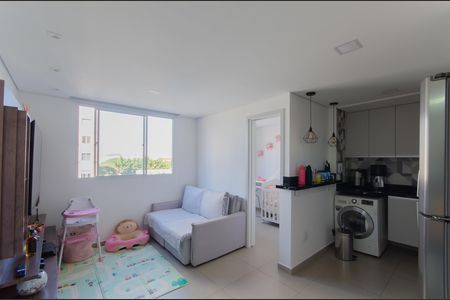 Apartamento à venda com 36m², 2 quartos e sem vaga Apartamento à venda com 36m², 2 quartos e sem vagaSala