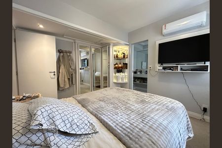 Suíte 1 de apartamento para alugar com 2 quartos, 130m² em Centro, Florianópolis