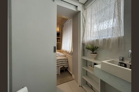 Apartamento para alugar com 130m², 2 quartos e 1 vaga Apartamento para alugar com 130m², 2 quartos e 1 vagaBanheiro suíte 2