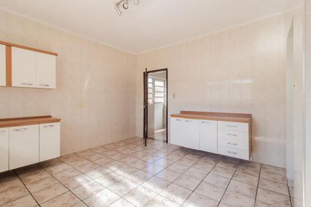 Casa para alugar com 142m², 3 quartos e 2 vagasCozinha