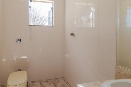 Banheiro 2 de casa à venda com 3 quartos, 142m² em Jardim Pilar, Mauá