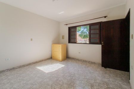 Casa para alugar com 142m², 3 quartos e 2 vagasQuarto 1