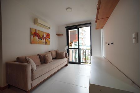 Apartamento para alugar com 2 quartos, 75m² em Trindade, Florianópolis
