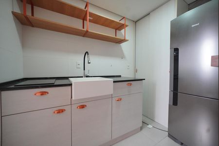 Cozinha de apartamento para alugar com 2 quartos, 75m² em Trindade, Florianópolis