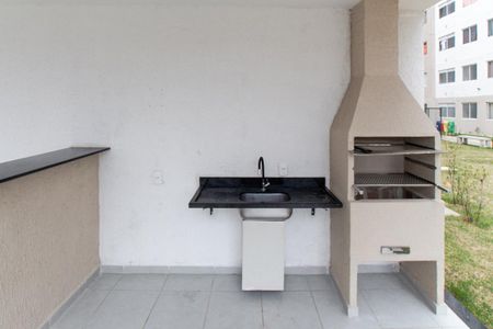 Apartamento para alugar com 32m², 2 quartos e sem vagaÁrea comum - Churrasqueira