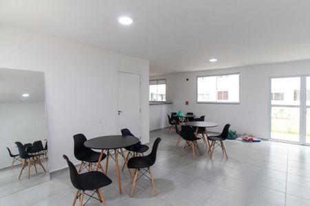 Apartamento para alugar com 32m², 2 quartos e sem vagaÁrea comum - Salão de festas