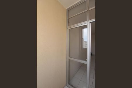 Varanda de apartamento para alugar com 3 quartos, 49m² em Jardim Guanabara, Belo Horizonte
