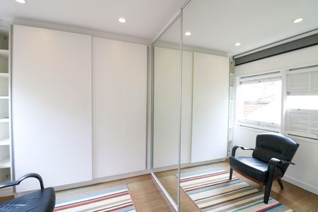Casa para alugar com 3 quartos, 250m² em Itaim Bibi, São Paulo